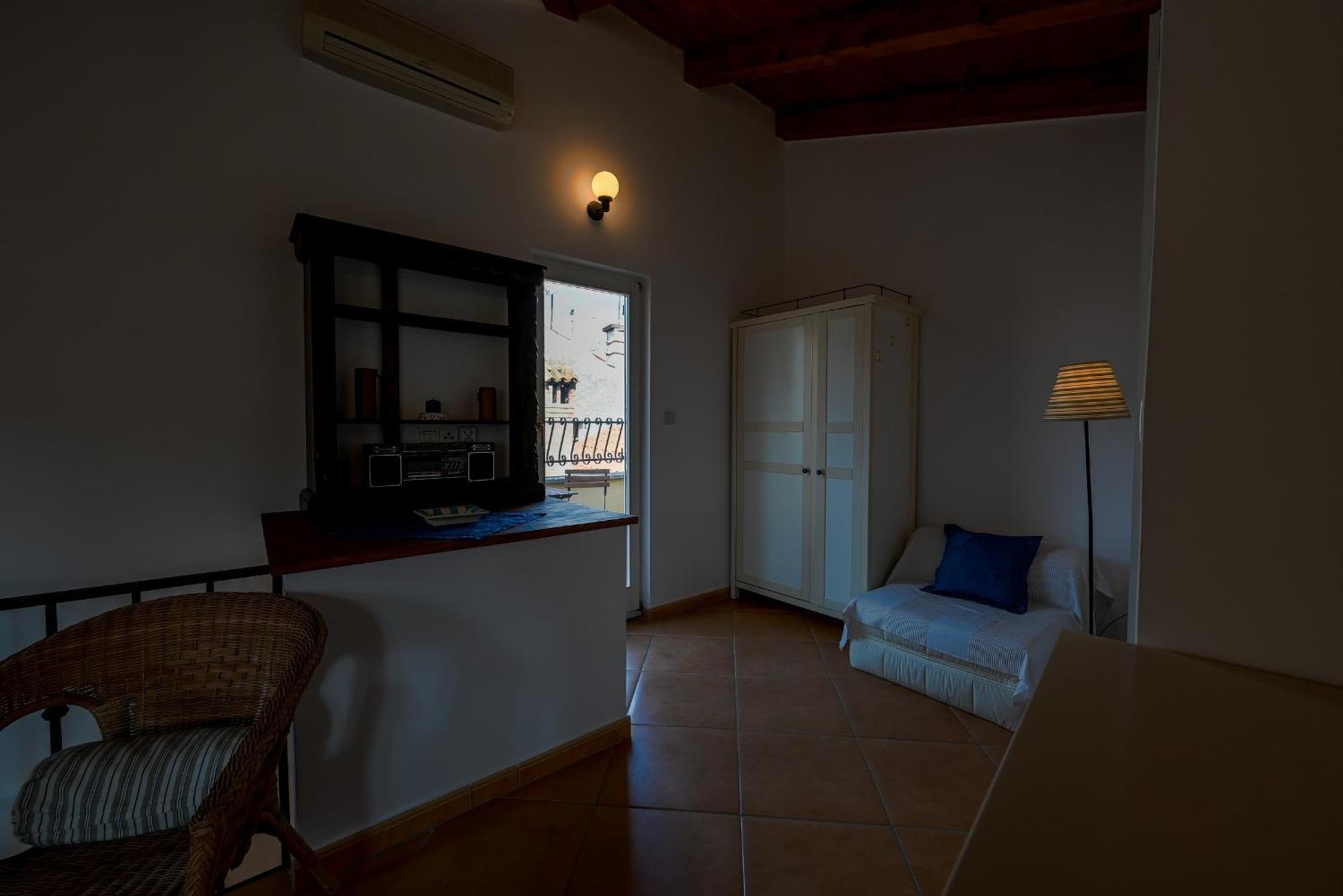 Alice Apartment With Balcony Rovinj Exterior foto