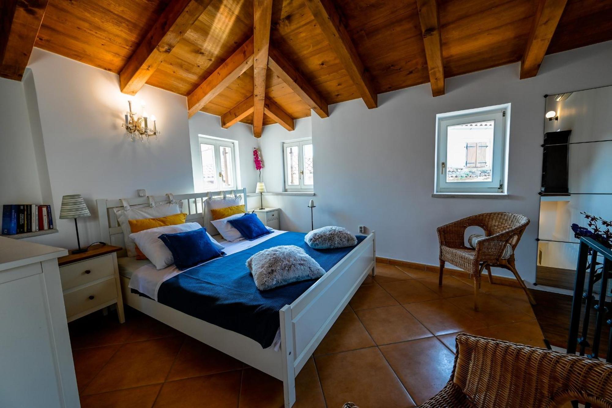 Alice Apartment With Balcony Rovinj Exterior foto